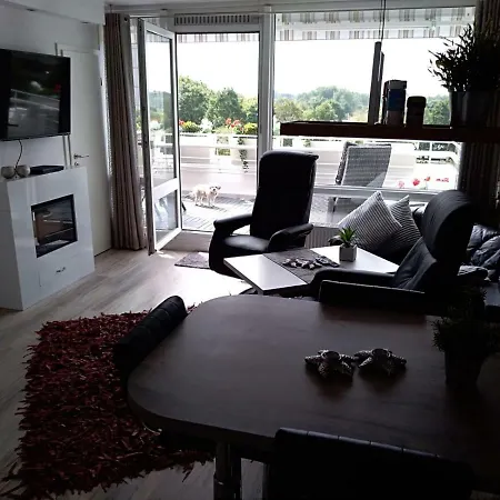 Kiel - Schilksee Ferienwohnung Kasing Inkl Wlan Bezogene Betten Und Handtuecher Exterior photo